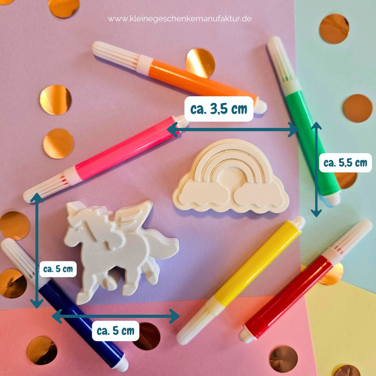Handgegossene Einhorn Figur zum Bemalen mit 6 bunten Filzstiften als kreatives Einhorn Geschenk für Kinder und kleine Einhorn Fans